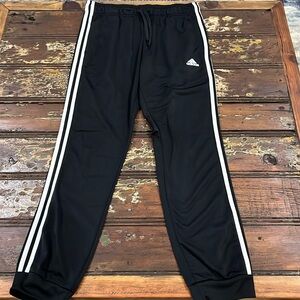 adidas Women's Warm-Up 3-Stripes Tricot Joggers size medium